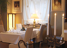 Arc de Triomphe Hotel Residence - Special, Fancy  Hotels and Accommodation in Bucharst, Romania