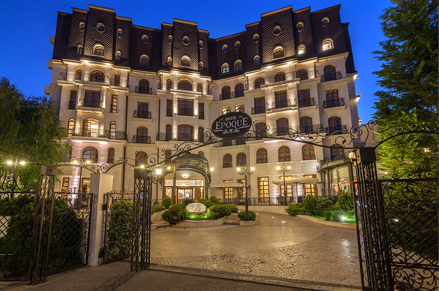 Hotel Epoque Bucharest - Boutique Hotels, Unique Accommodations