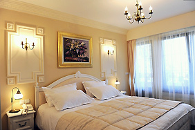  Suceava Villa Alice - Boutique Hotels, Distinctive Accommodations -  Romania
