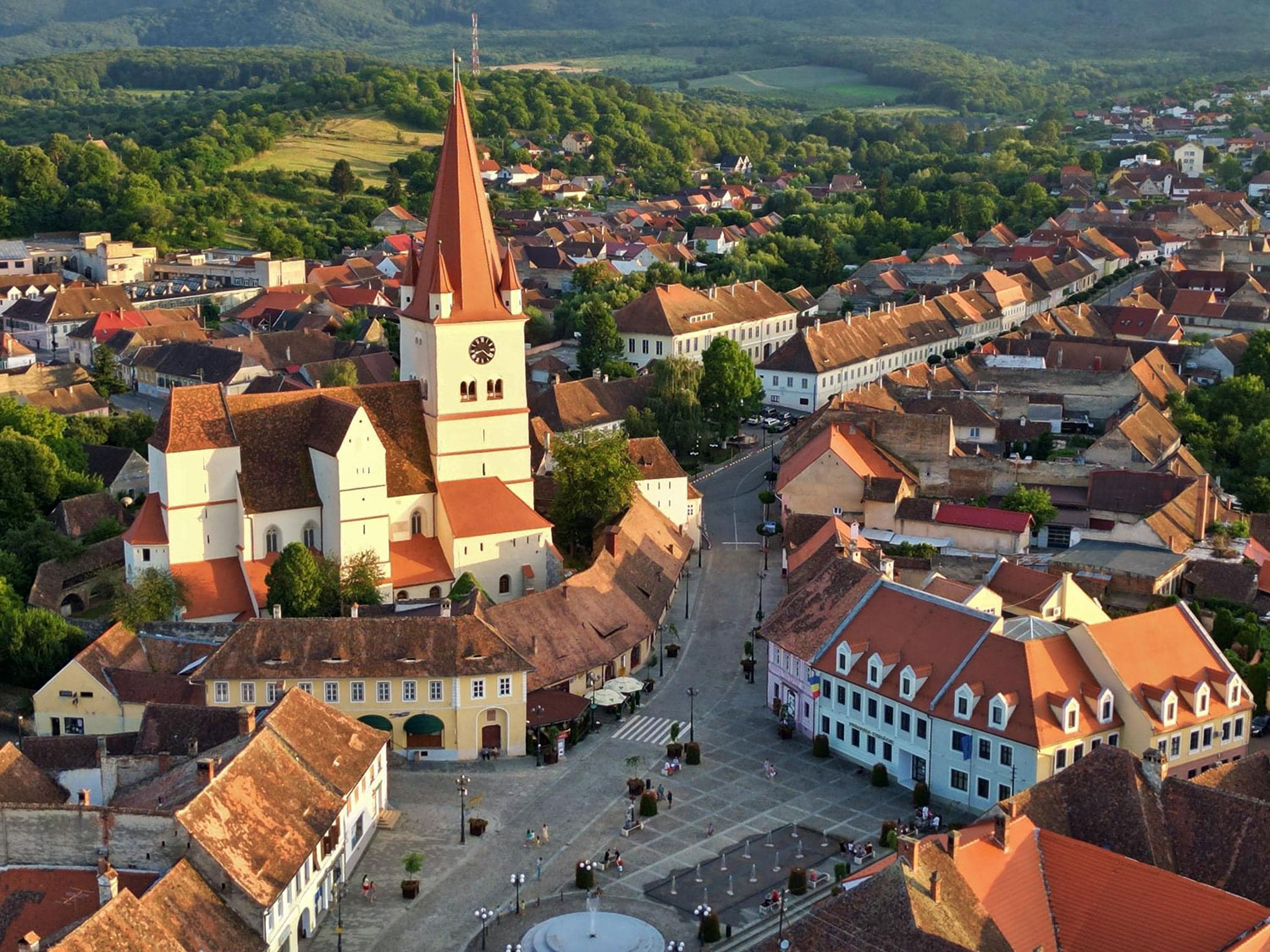 Cisnadie Fortified   Church - Transylvania Romania