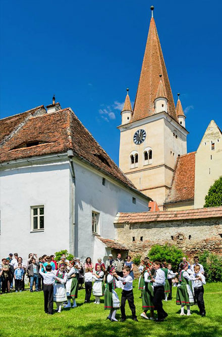 Cisnadie Fortified   Church - Transylvania Romania