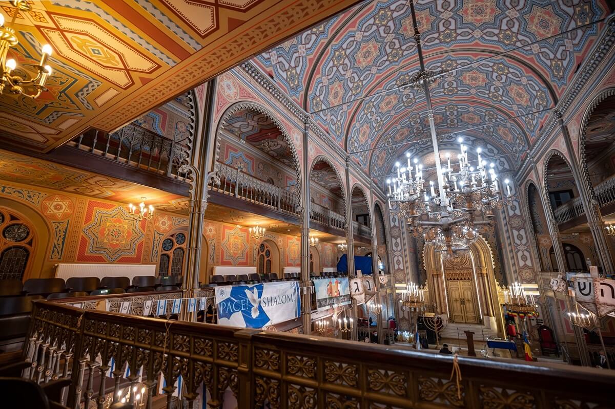 tempio corale – templul coral - bucharest romania.jpg