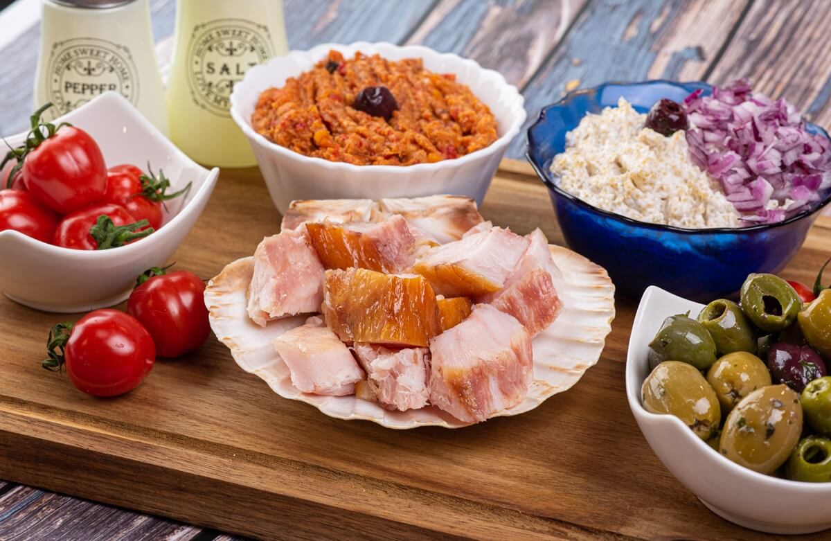 rumänien-fisch-basierte-appetizer