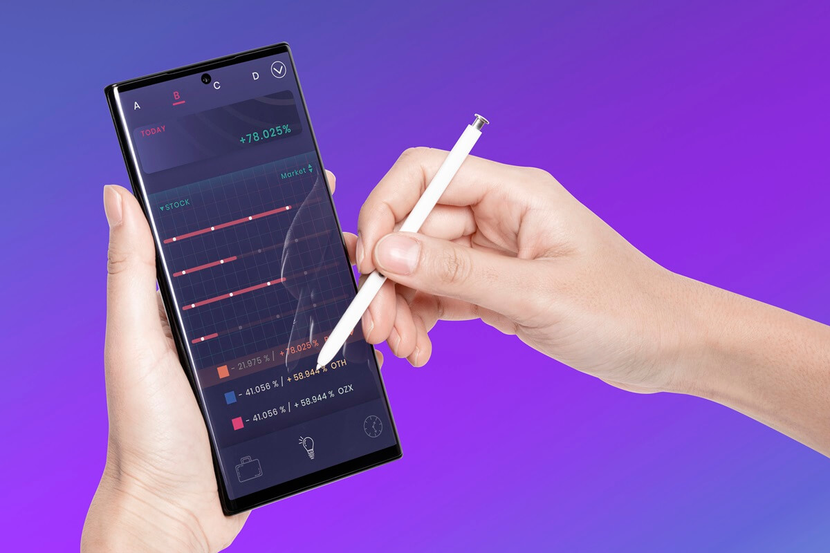 mobile - phone - app - stylus - user