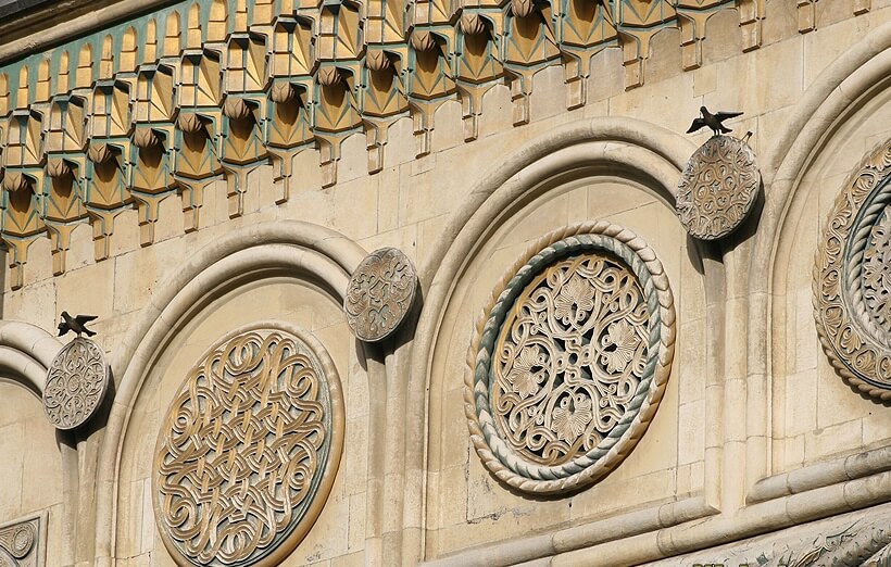 Détail extérieur de la cathédrale Curtea de Arges